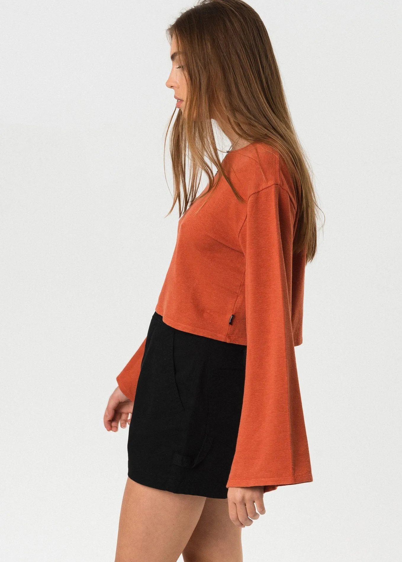 Afends Womens Bridie - Hemp Long Sleeve Tee