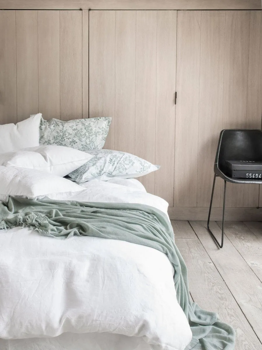 Nouvelle Vague White Bedding by Alexandre Turpault