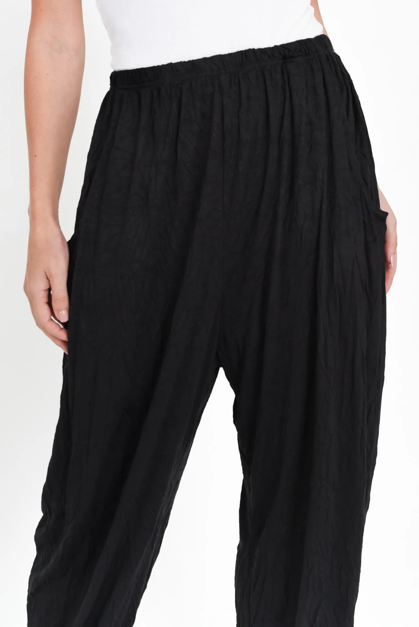 Rylee Black Crinkle Cotton Pants