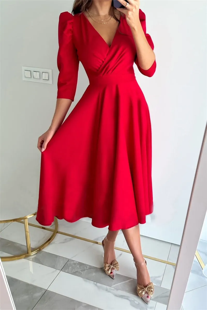 Sweet Elegant Solid Solid Color V Neck A Line Dresses